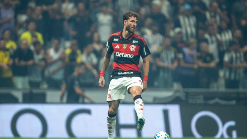Léo Pereira é o quinto jogador de geração multicampeã do Flamengo a completar 300 jogos; veja todos