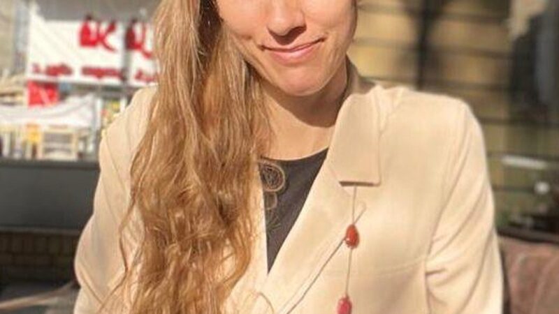 Jornalista dos EUA sequestrada no Iraque vai ser libertada, diz grupo armado iraquiano