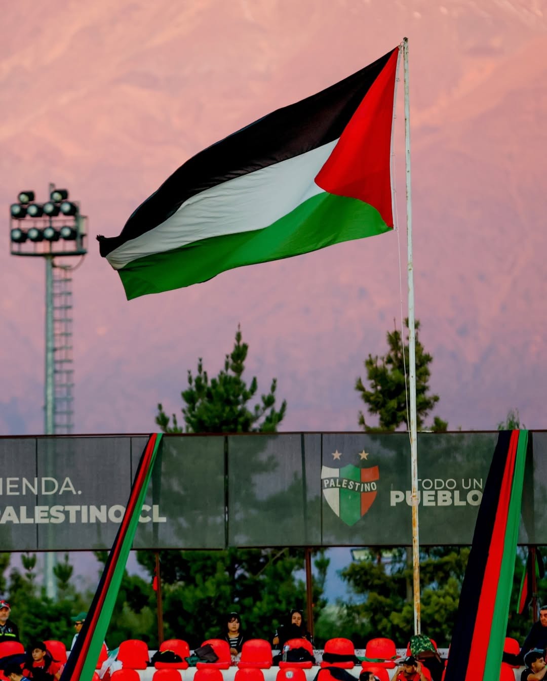 Rival do Grêmio, Palestino conecta a maior comunidade do Estado fora do Oriente Médio; conheça