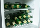 Cerveja esquenta e depois volta para a geladeira: isso estraga a bebida?