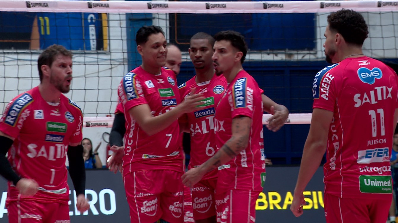 Bruninho faz ponto de ataque após trocar de papel com Maurício Borges; veja vídeo