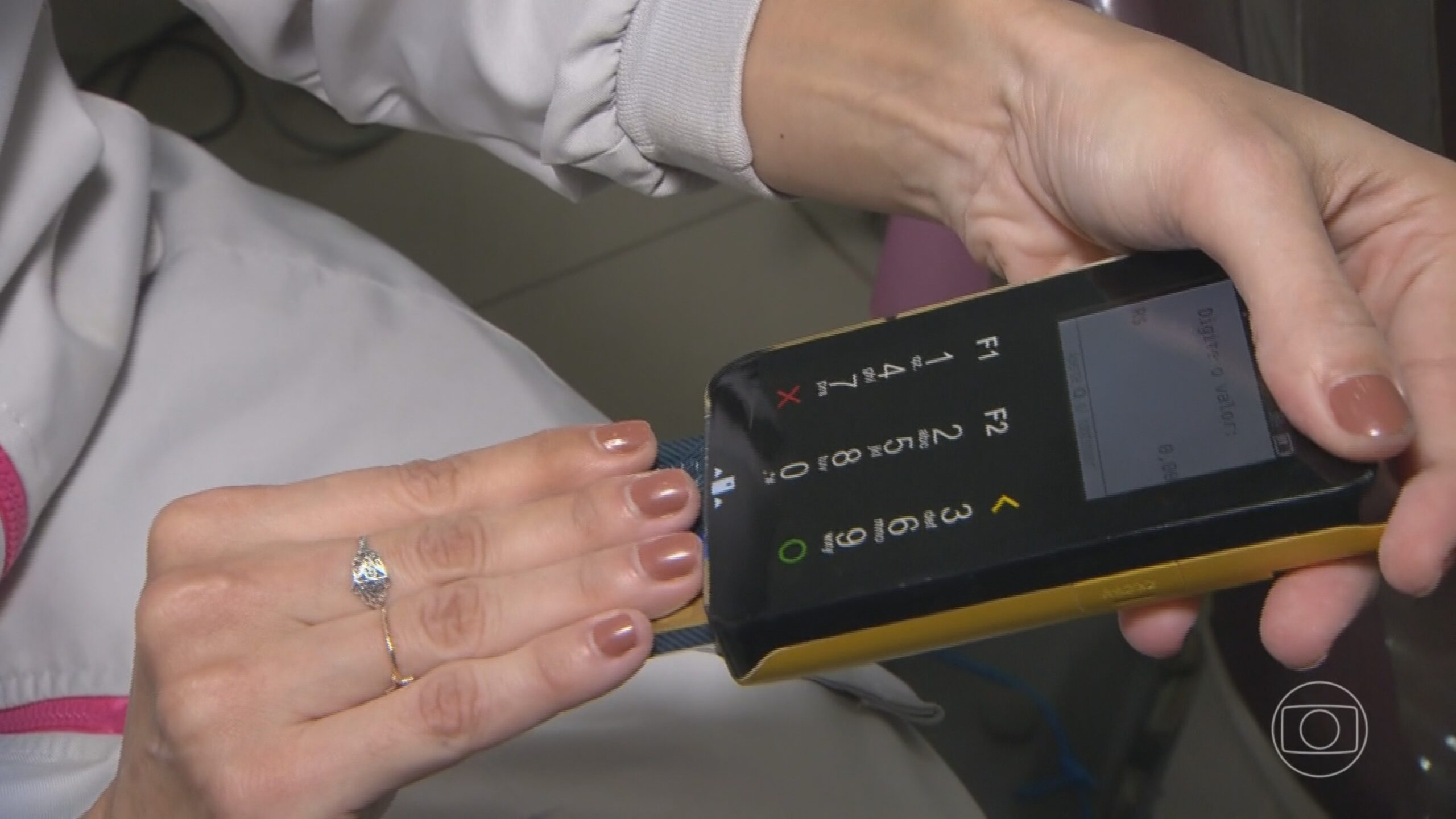 Endividamento das famílias chega a 80,4% e atinge novo recorde, diz CNC