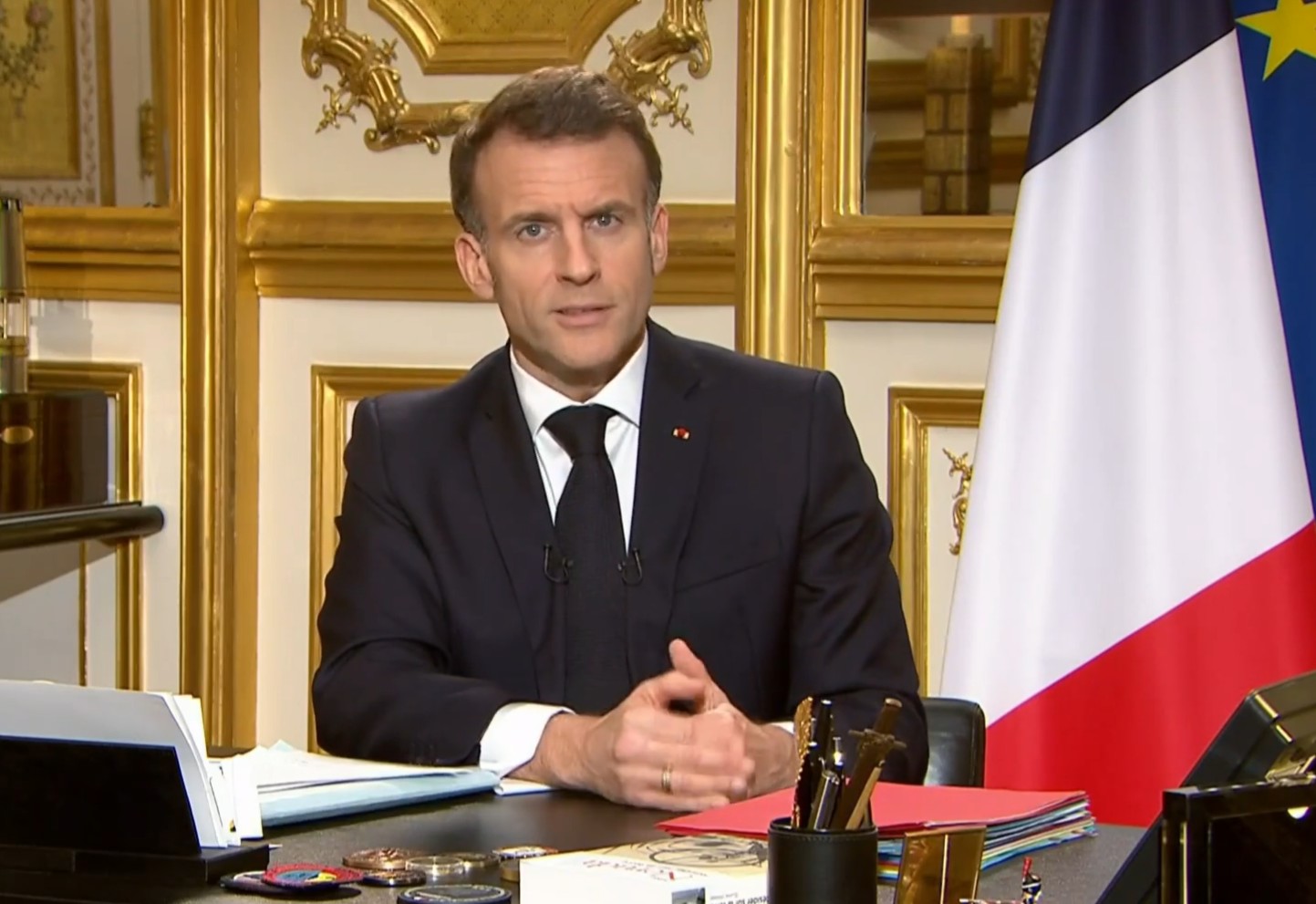 Macron critica comentários de Trump sobre seu casamento e diz que falas ‘não são elegantes’