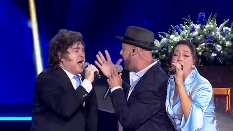 Javier Milei canta e acende tocha em celebração do Dia da Independência de Israel