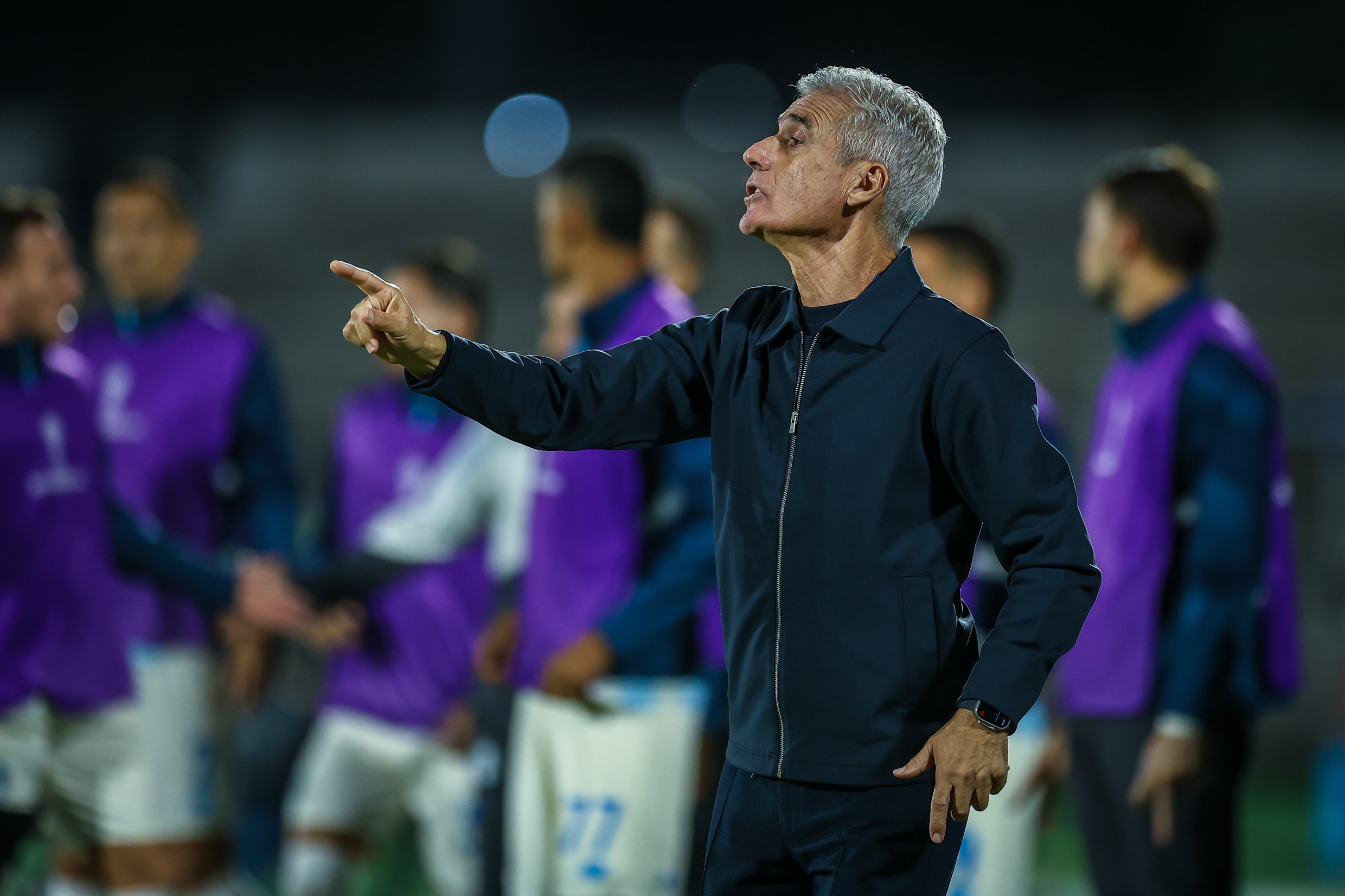 Grêmio: Castro admite que Carlos Vinicius não deveria bater terceiro pênalti: “Melhor colocar outro”