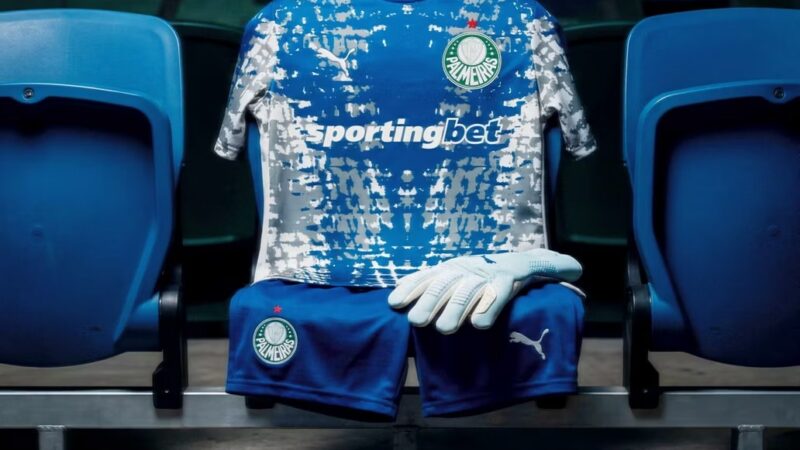 Palmeiras lança camisa especial em homenagem a goleiros históricos dos anos 90; veja fotos