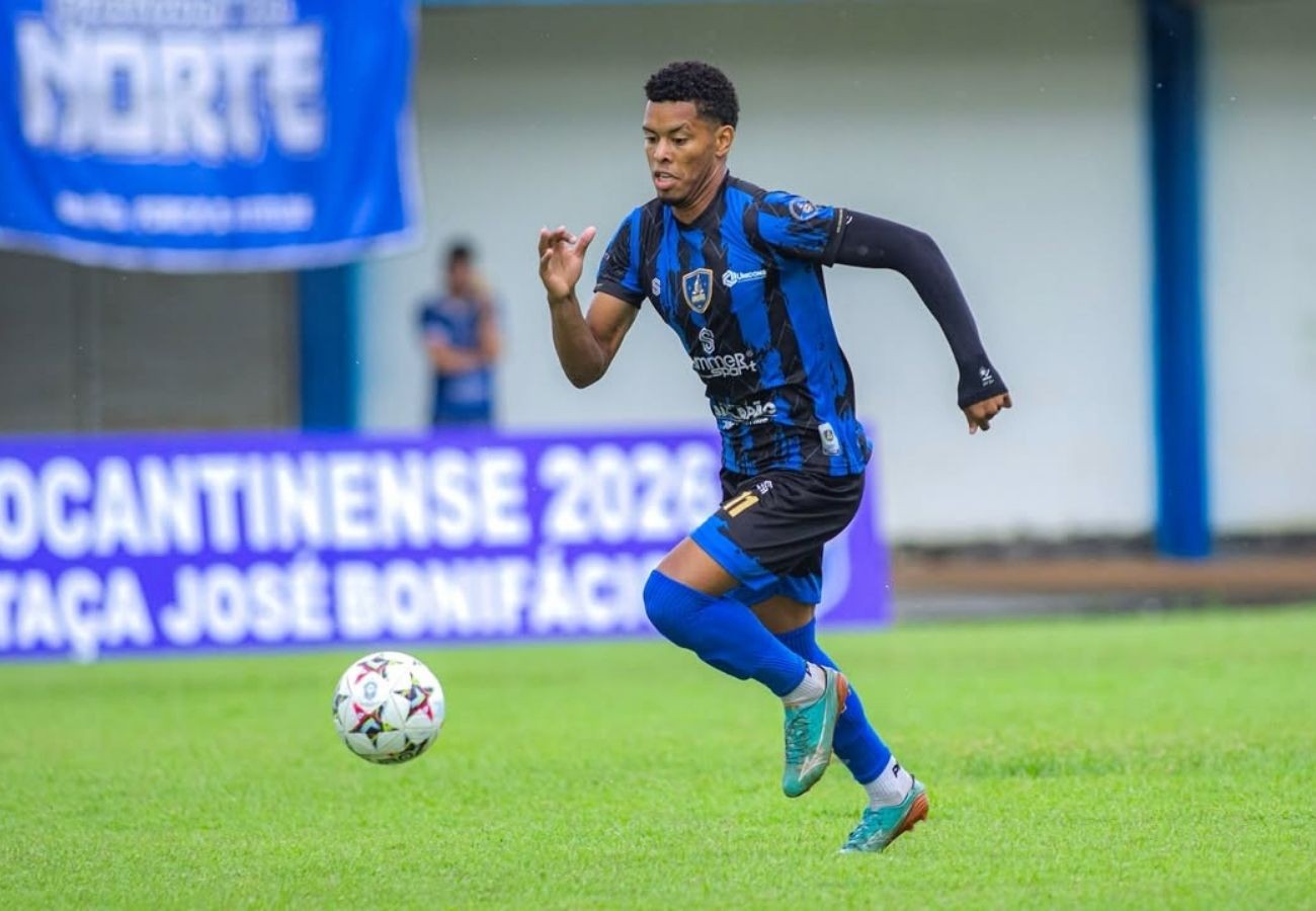 Meia do União leva artilharia, FTF não entrega troféu e clube usa IA para premiar o atleta; entenda