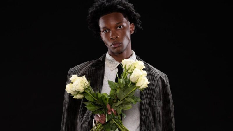 Cantor D4vd é preso suspeito de envolvimento em morte de garota de 14 anos nos EUA