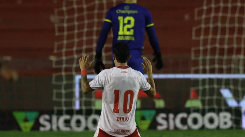 Dodô comenta altos e baixos no Náutico ao longo da temporada: “Aprendi muito nesses meses”