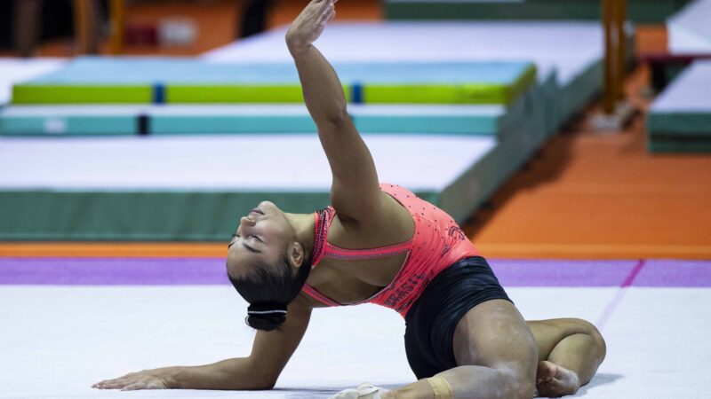 Júlia Soares se inspira em Daiane dos Santos para série do solo na Copa do Mundo