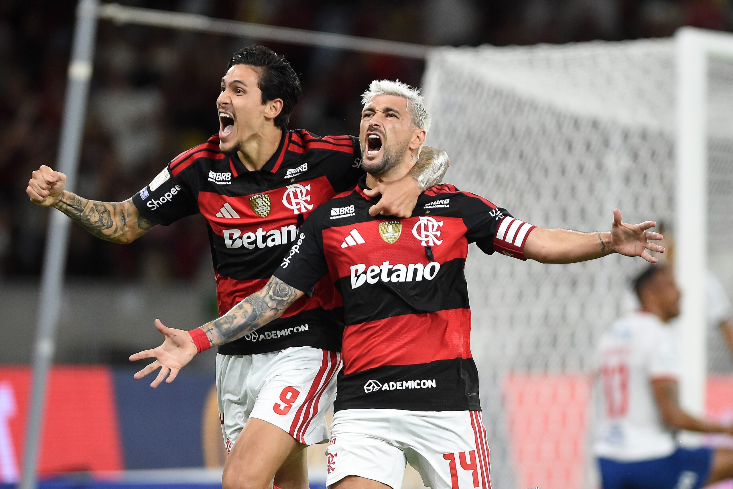 Análise: envolvente, Flamengo repete time pela 1ª vez com Jardim e começa a empolgar no ano