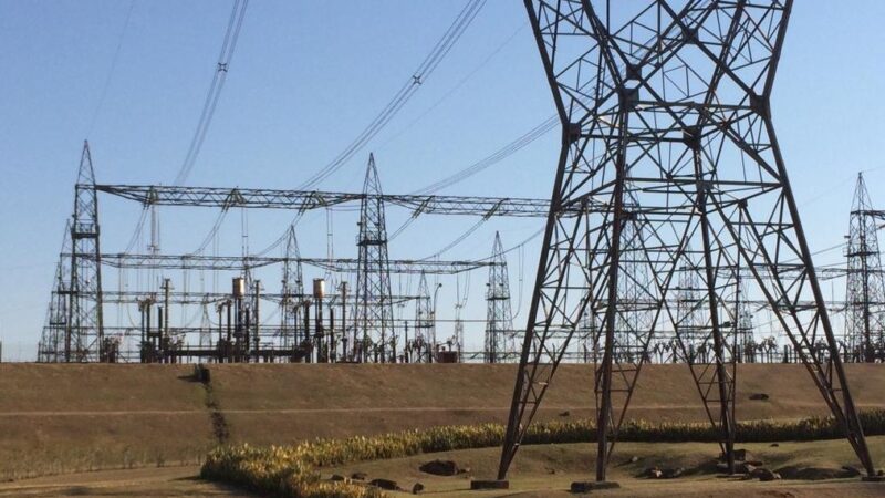 Conta de luz: com menos chuvas, Aneel define bandeira tarifária amarela em maio