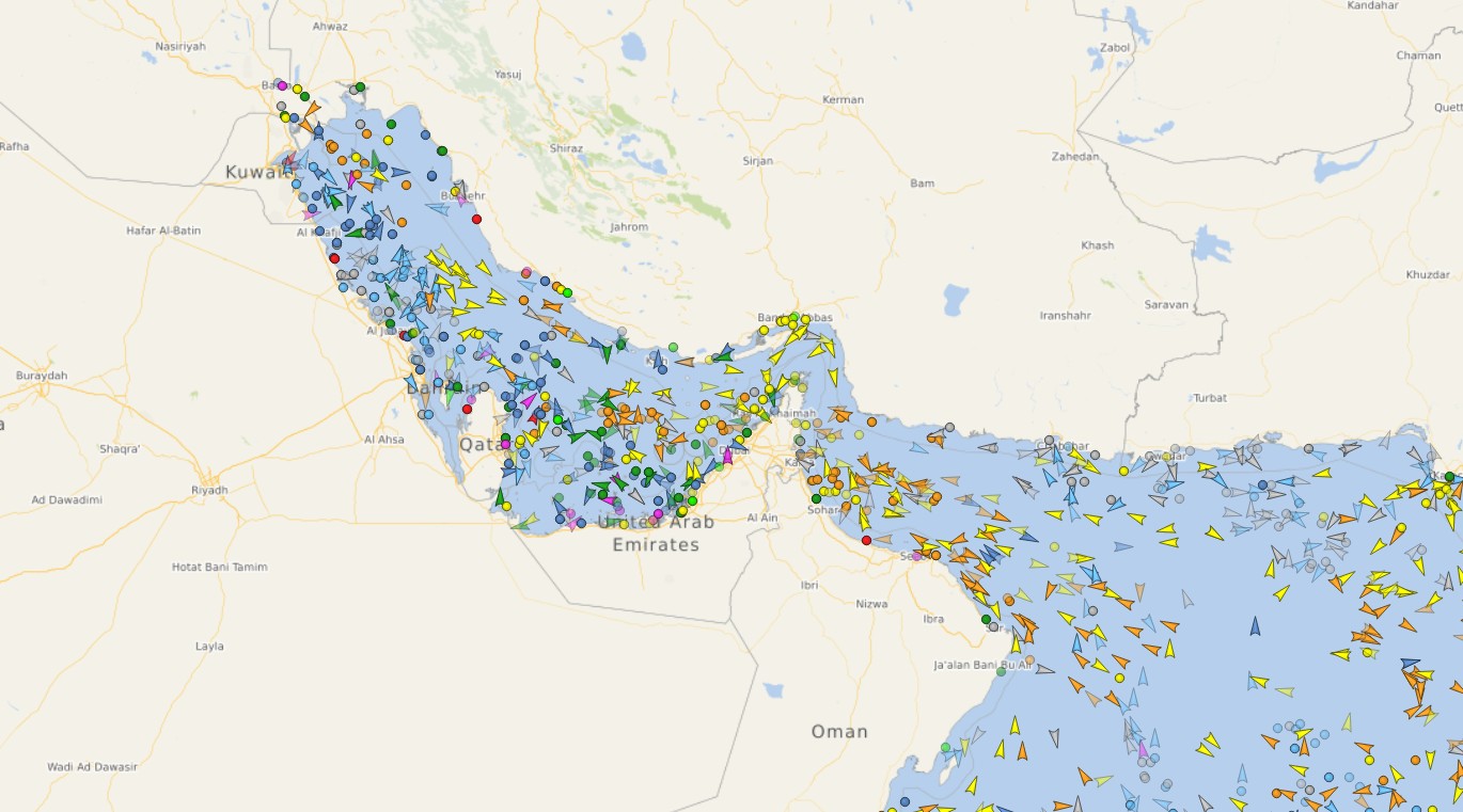 Irã exigirá ‘pedágio’ de navios que cruzarem o Estreito de Ormuz durante trégua, diz jornal