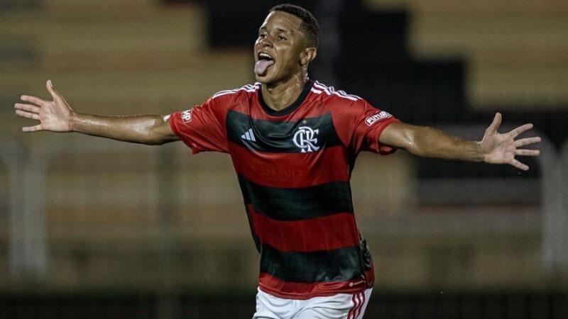 Lembra dele? Ex-promessa do Flamengo decide vitória e ganha protagonismo no Nacional-AM
