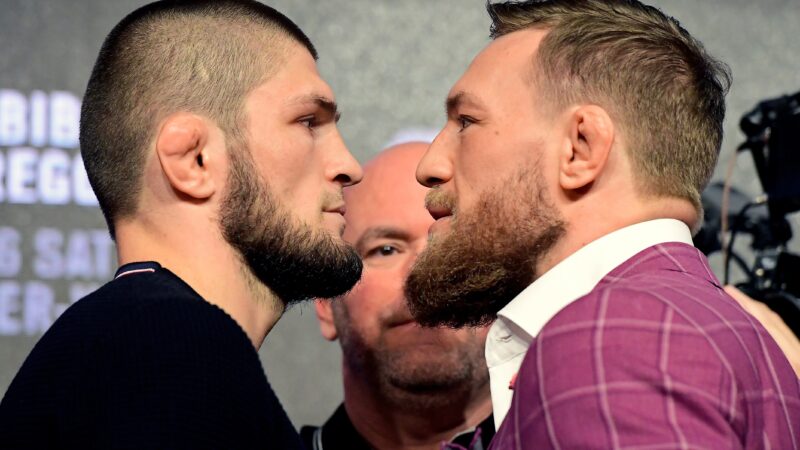 Khabib visita treino do Real Madrid e Bellingham brinca com referência a McGregor