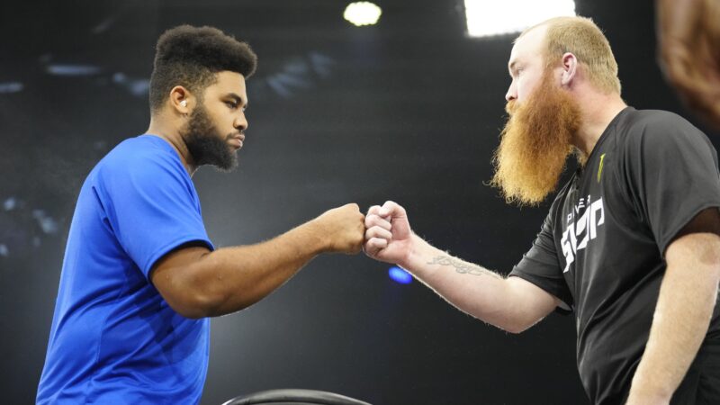 Combate transmite Power Slap, maior evento de lutas de tapa no mundo