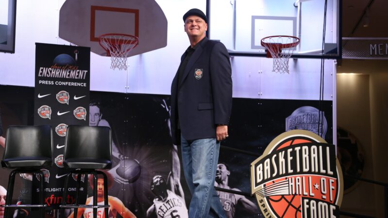 Ídolo como poucos, Oscar transcendeu as quadras para habitar o cotidiano brasileiro