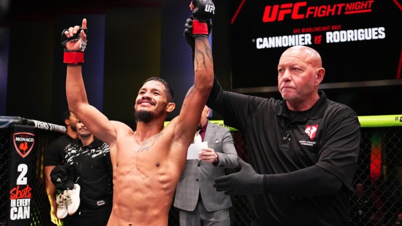 Rafael Macapá faz primeira luta em nova categoria no UFC