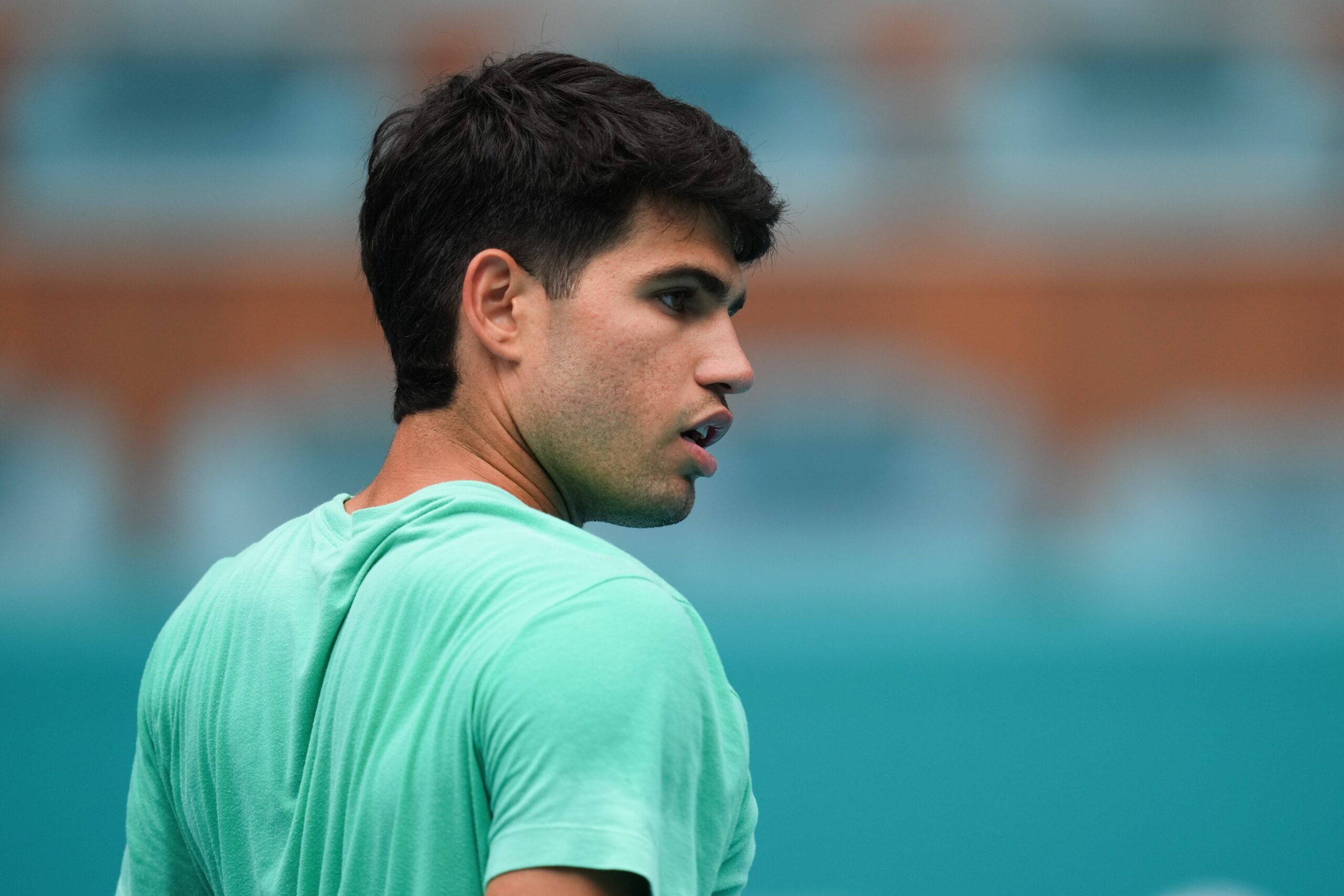 Alcaraz desiste de Roland Garros e de Roma por causa de lesão: “Momento complicado para mim”