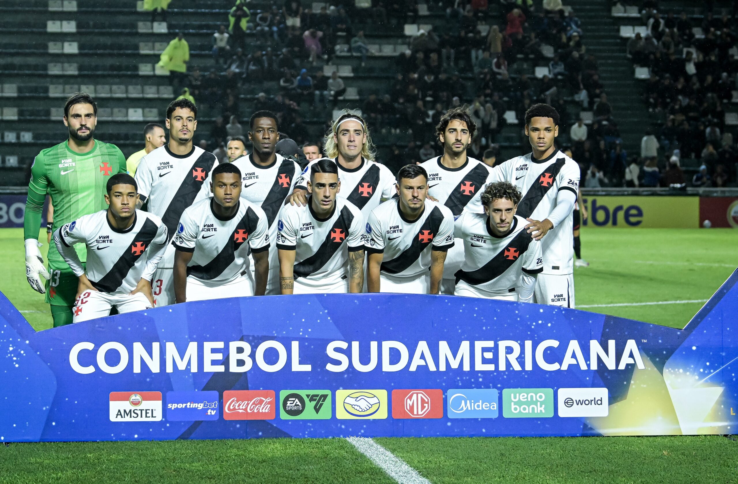 Vasco terá semana sem viagens e deve poupar na Sul-Americana de novo; entenda planejamento