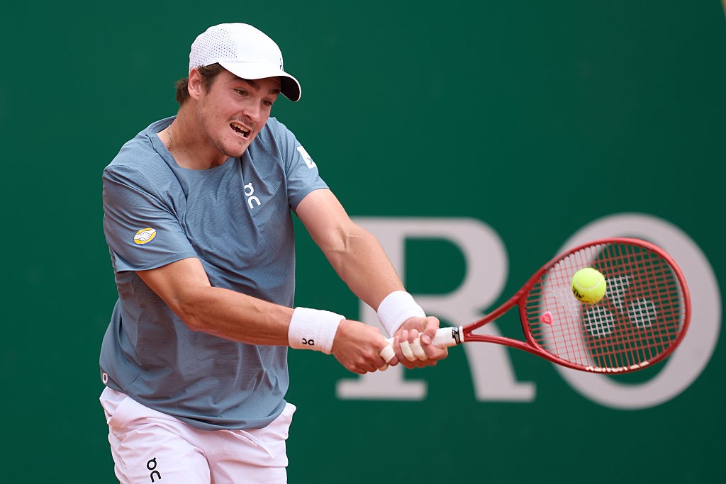 Em Monte Carlo, João Fonseca bate Matteo Berretini e avança às quartas de um Masters 1000 pela primeira vez na carreira