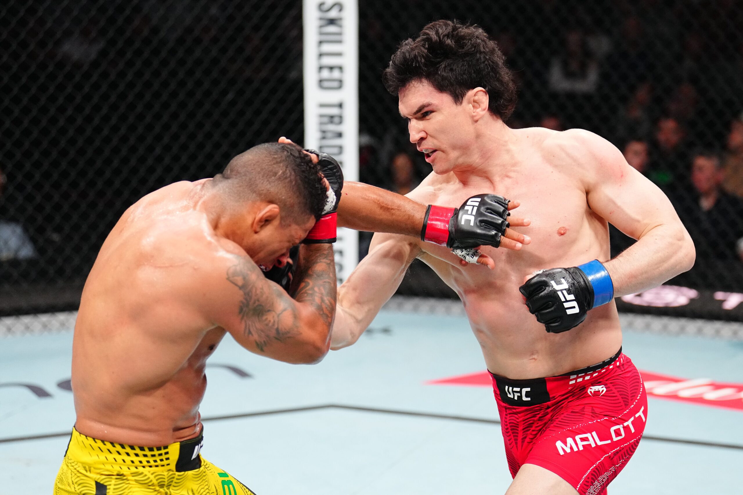UFC: Canadense nocauteia Gilbert Durinho, que anuncia aposentadoria