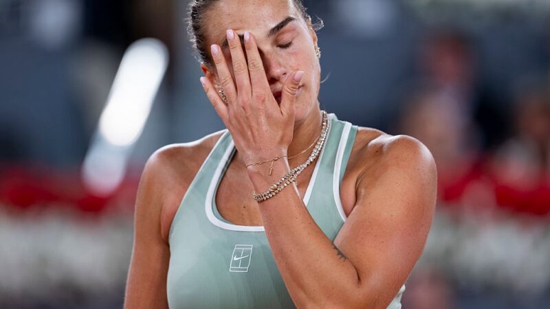 Com seis match points perdidos, Sabalenka é eliminada no WTA de Madri