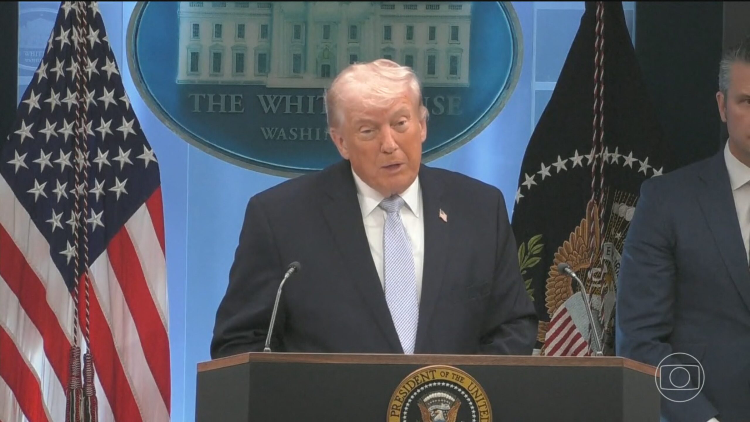 Irã corta comunicação com EUA após Trump ameaçar ‘destruir civilização’ do país, diz jornal