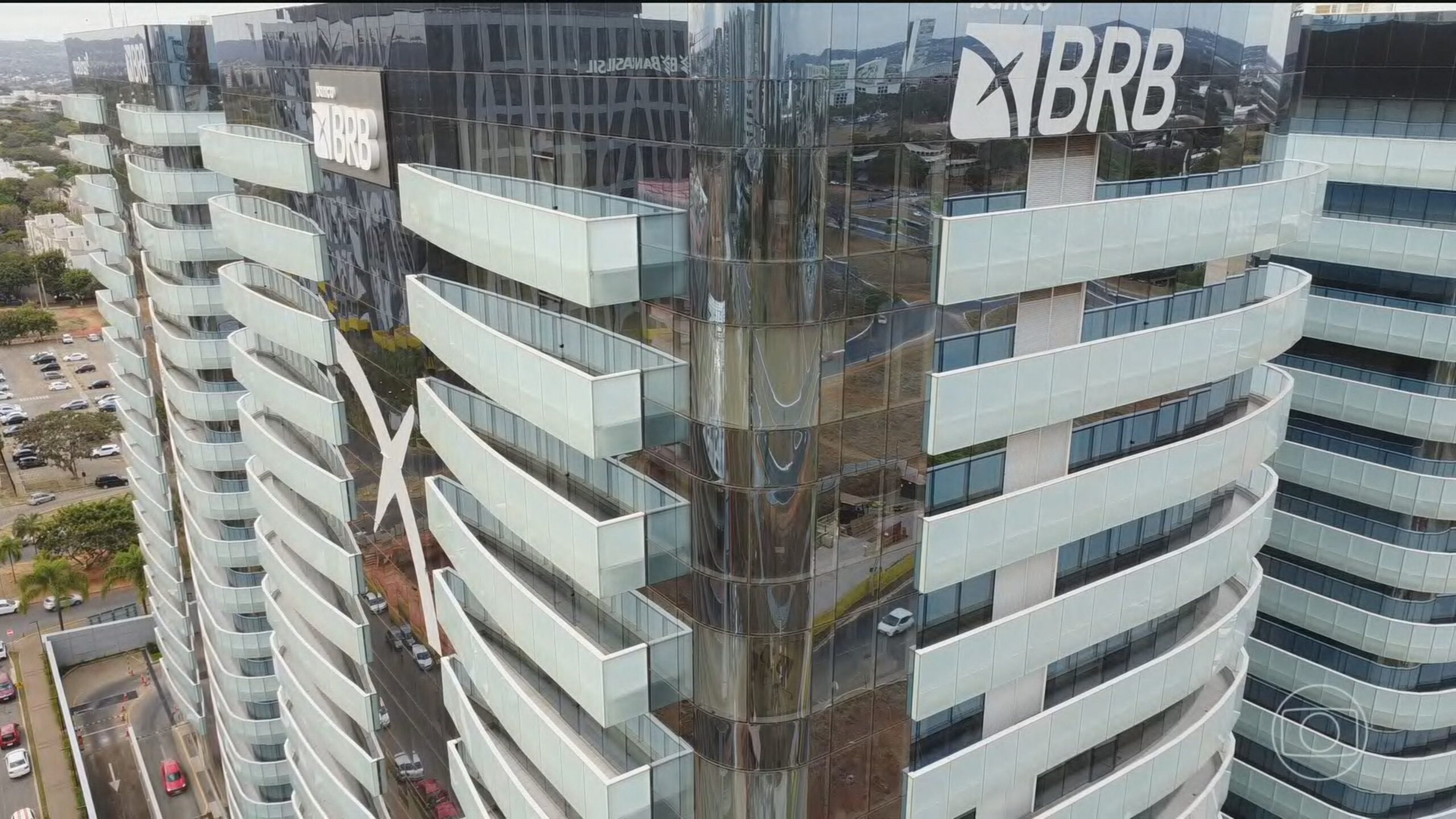 Tesouro cobra dados para analisar garantia da União em empréstimo para o BRB, mas já indica que pedido deve ser rejeitado