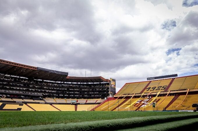 Barcelona de Guayaquil x Cruzeiro: onde assistir ao vivo, horário e escalações