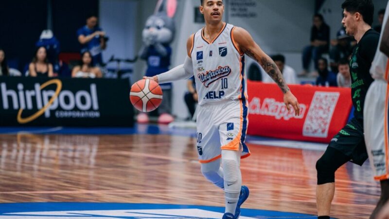 Henrique lamenta início ruim da Unifacisa contra o Corinthians e mira fator casa para virar série