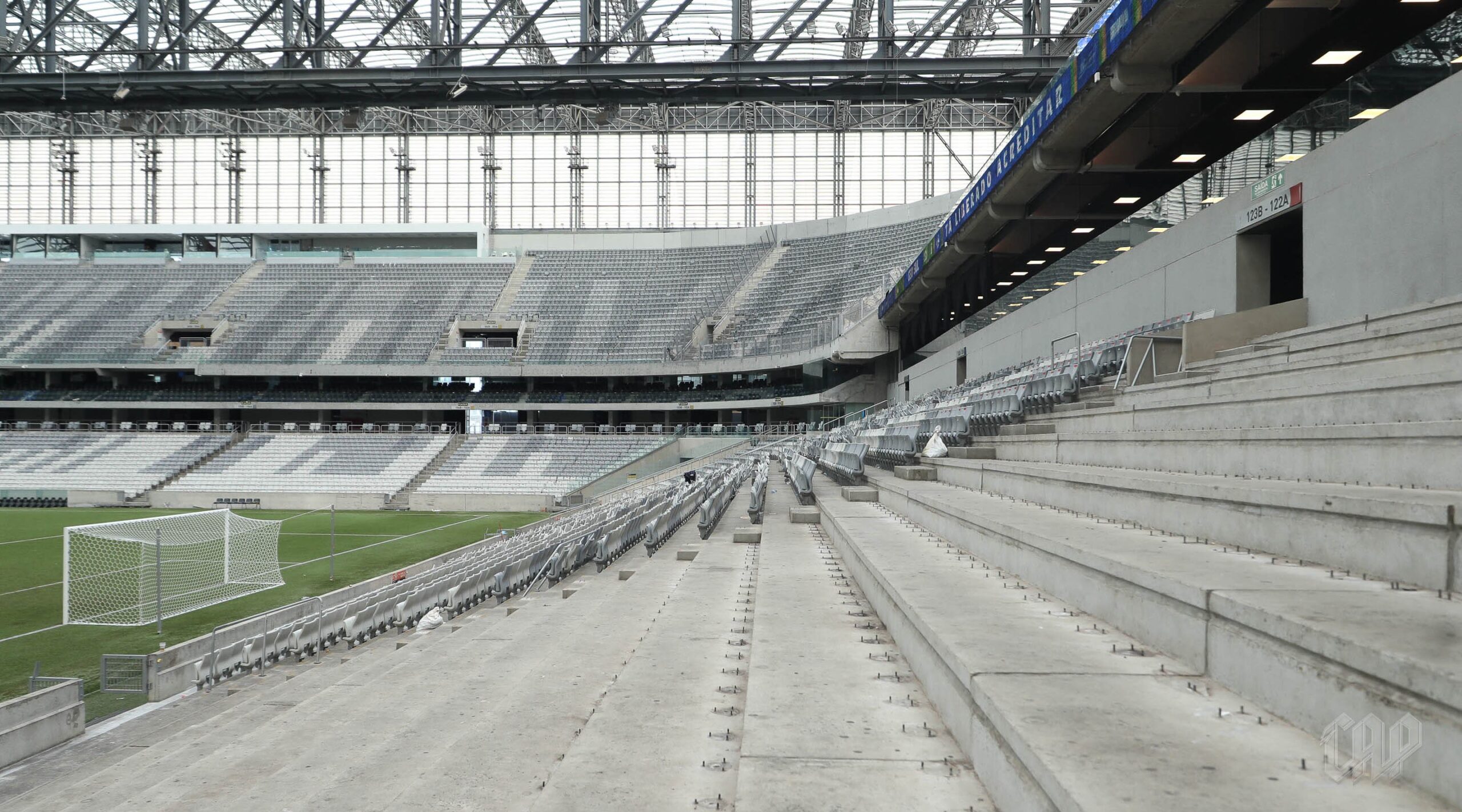 Athletico inicia obras da arquibancada retrátil da Arena da Baixada; saiba como fica