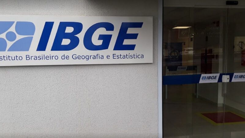 IBGE reduz vagas para 36,9 mil em concurso de temporários; edital sai em maio