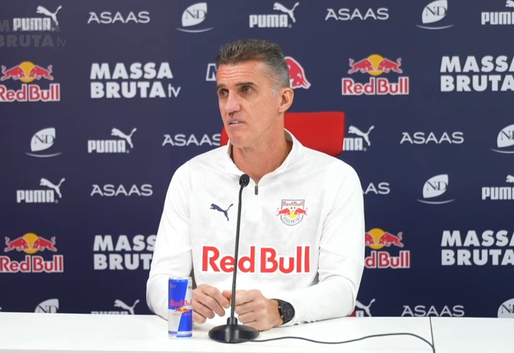 Mancini celebra eficiência ofensiva em goleada contra o Remo: “Nosso ataque voltou a funcionar”