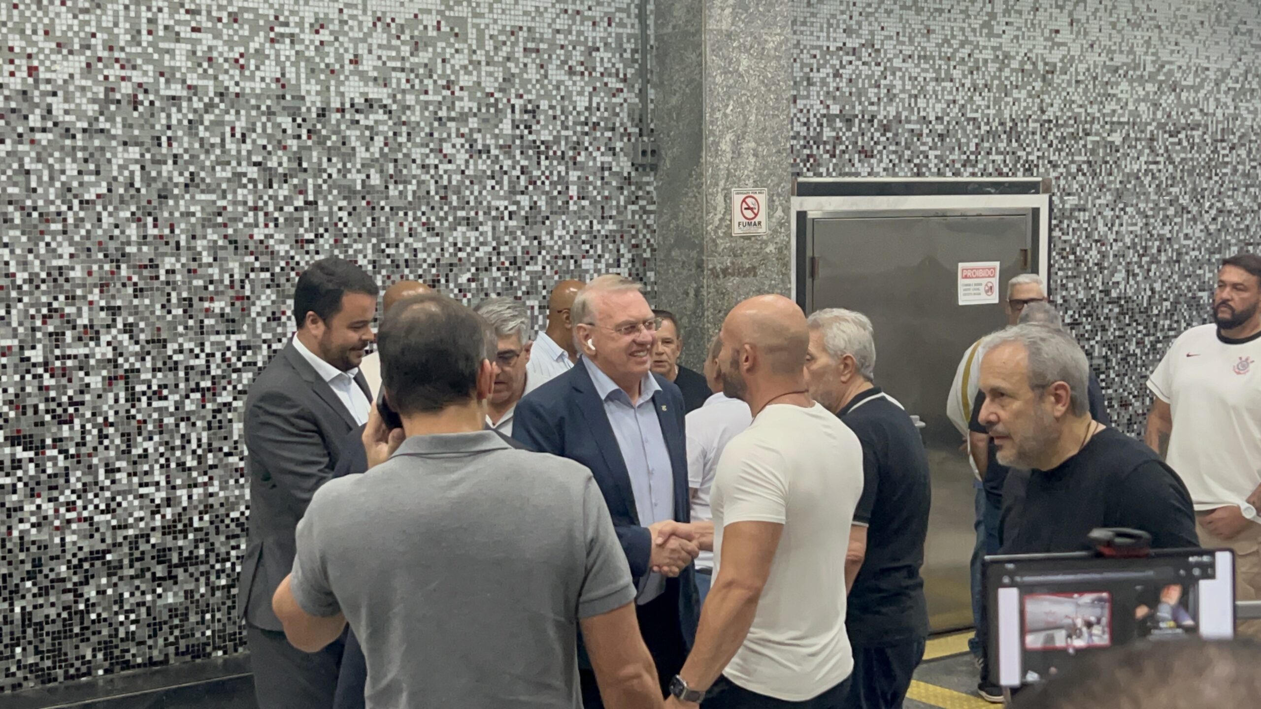 Conselho do Corinthians aprova contas de 2025 com déficit milionário; veja os detalhes