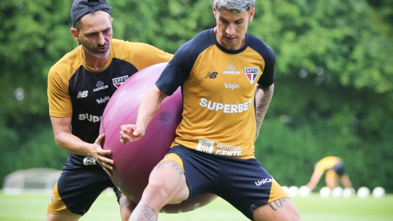 São Paulo sente ausência de Ferreira e sofre para encontrar substituto no ataque