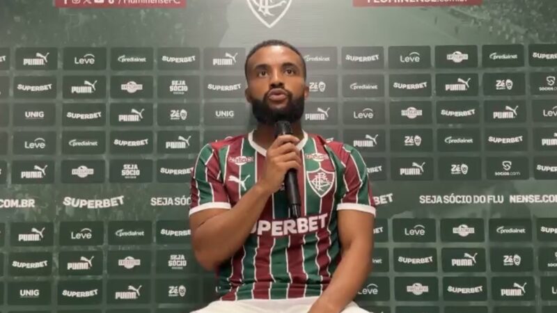 Samuel Xavier, do Fluminense, comenta adiamento do clássico: “Não tivemos voz nenhuma”