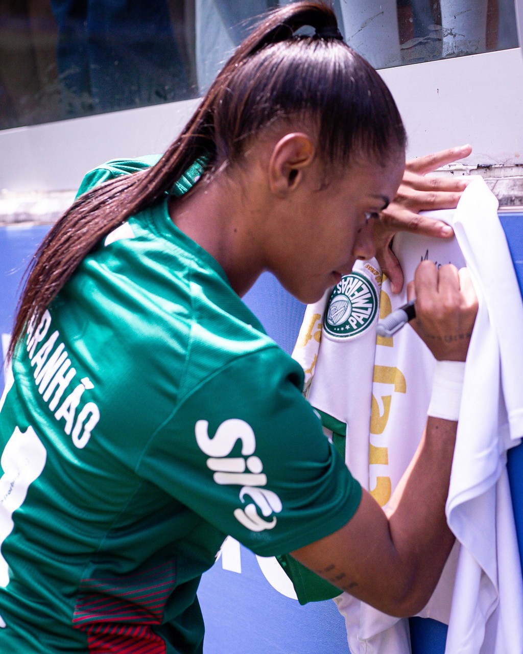 Diretor do Palmeiras revela seis propostas por joia do feminino: “Já tem a maior venda do mundo”