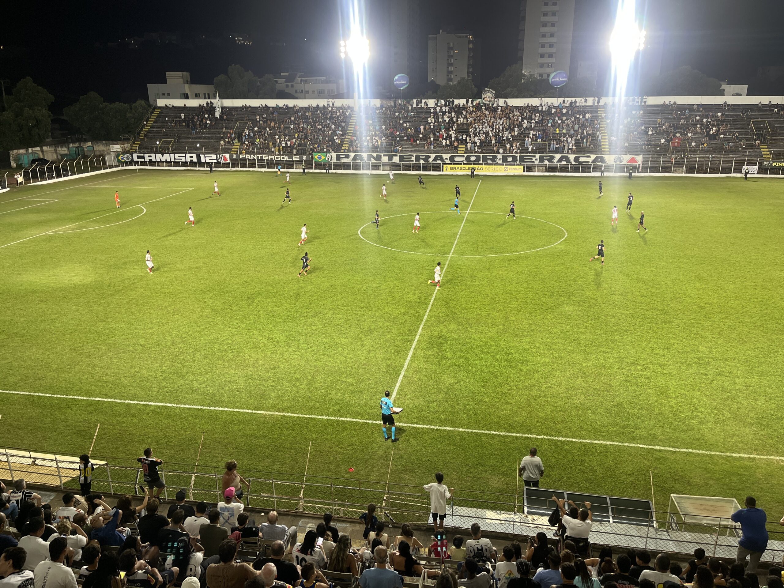 Democrata GV vence Tombense no Mamudão e assume vice-liderança do grupo A12