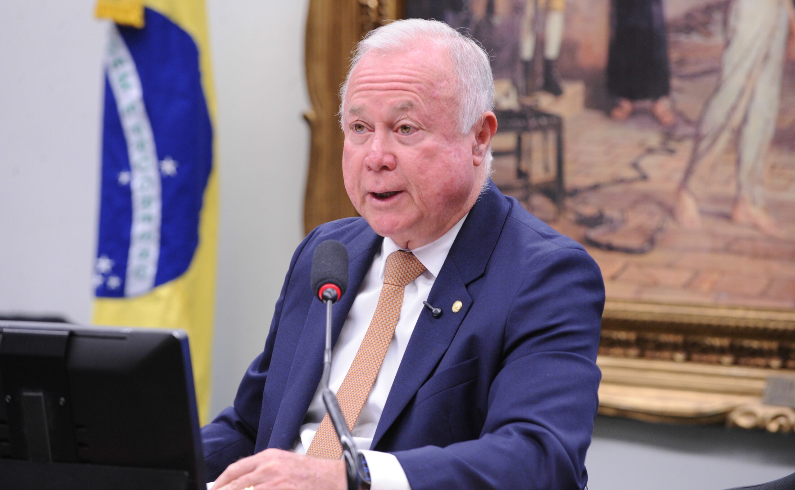 Escala 6×1: entenda principais pontos e diferenças entre textos do Congresso e do governo