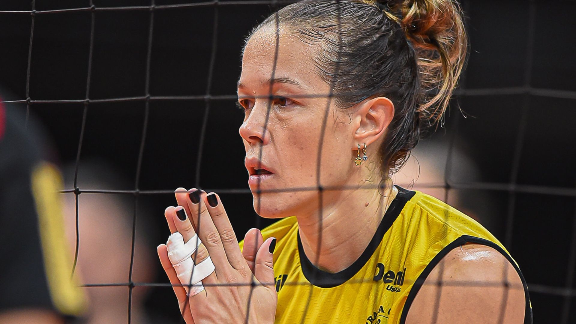 Michelle vê mérito do Sesc-Flamengo em virada sobre o Praia e projeta jogo 3: “Não tem nada ganho”