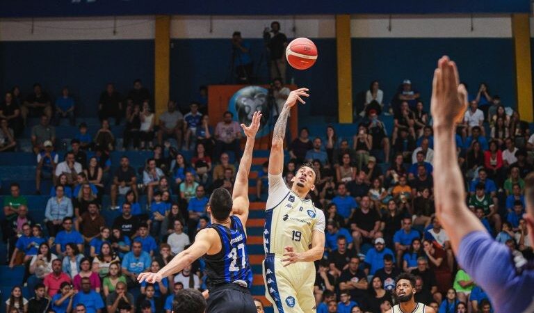 Rio Claro x Pinheiros no jogo 2 das oitavas do NBB: onde assistir ao vivo e horário