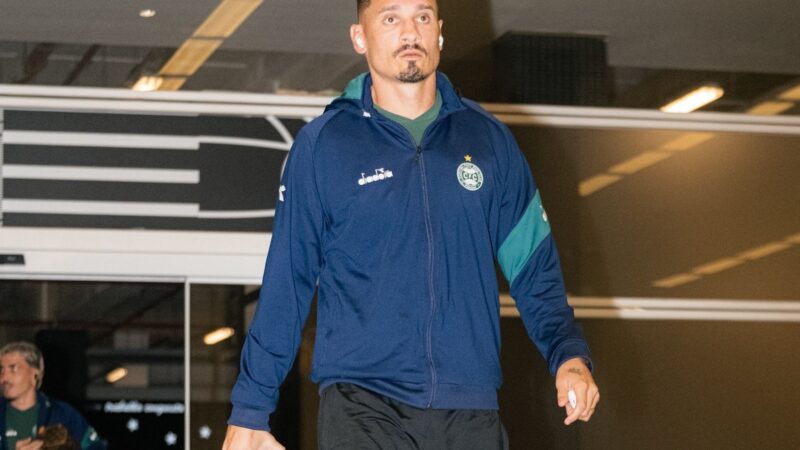 Expulsão no Athletiba: zagueiro do Coritiba pode receber pena pesada