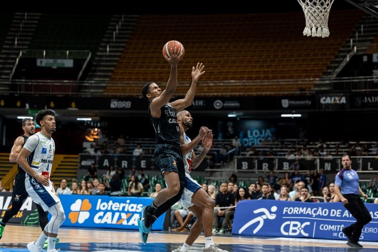 São José vista o Caxias do Sul pela penúltima rodada da 1ª fase do NBB