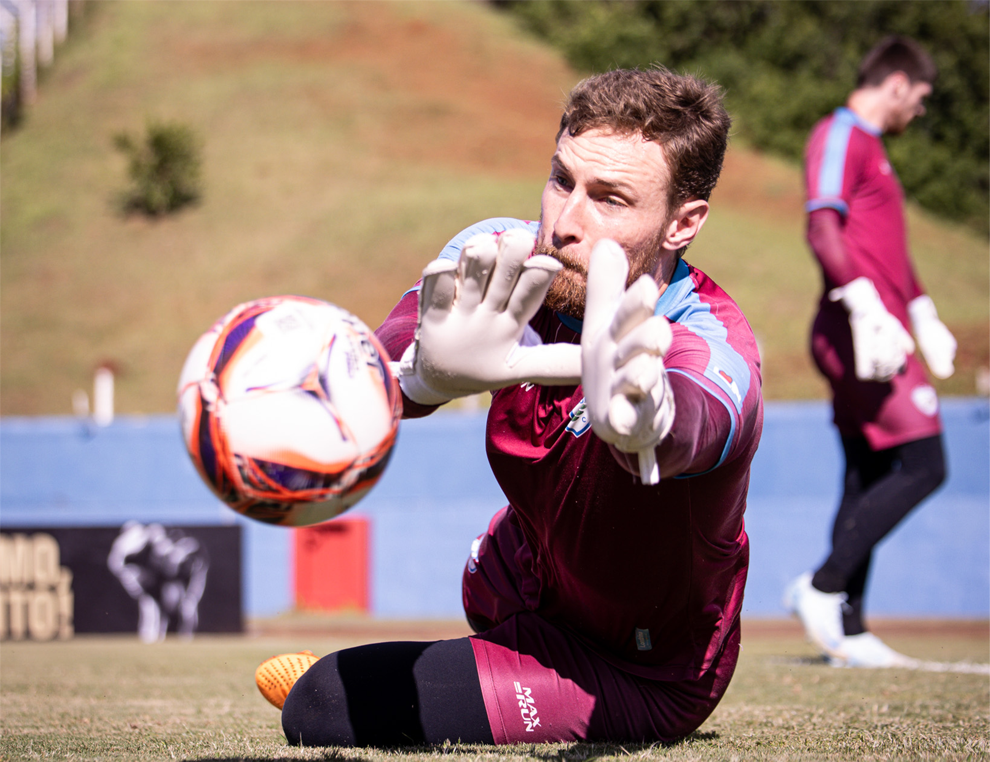 Londrina renova com goleiro Maurício Kozlinski; veja novo tempo de contrato