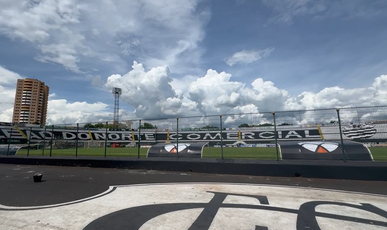 Conselho do Comercial convoca assembleia e pode antecipar eleição à presidência