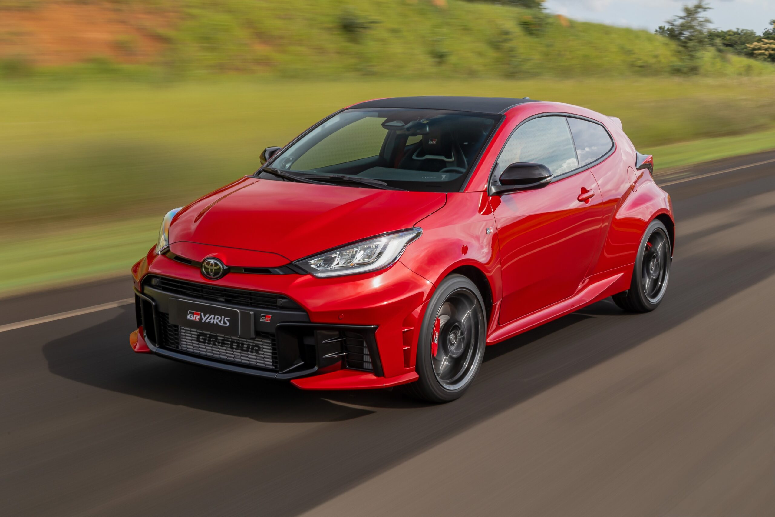 GR Yaris: testamos o hatch de duas portas com unidades limitadas e que custa R$ 354.990