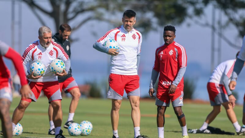 Surpresa ou manutenção? Como Pezzolano prepara o Inter para encarar o Fluminense