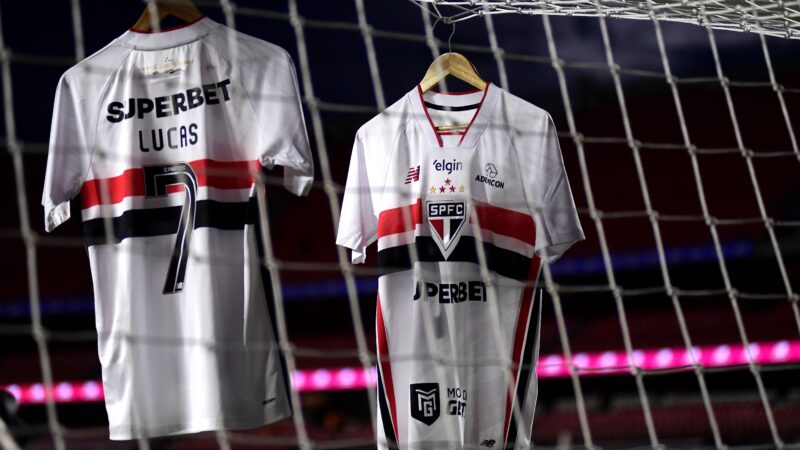São Paulo se aproxima de renovação com New Balance após ouvir concorrência; veja valores