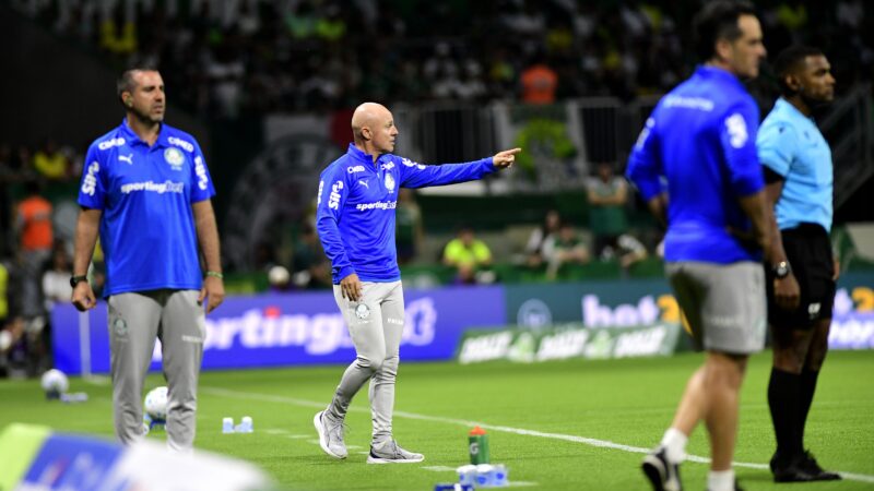 Lei do silêncio? Entenda por que a comissão técnica do Palmeiras não está dando entrevistas